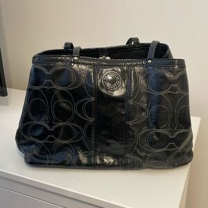 Black Patent Leather Coach Bag A1276-F19215